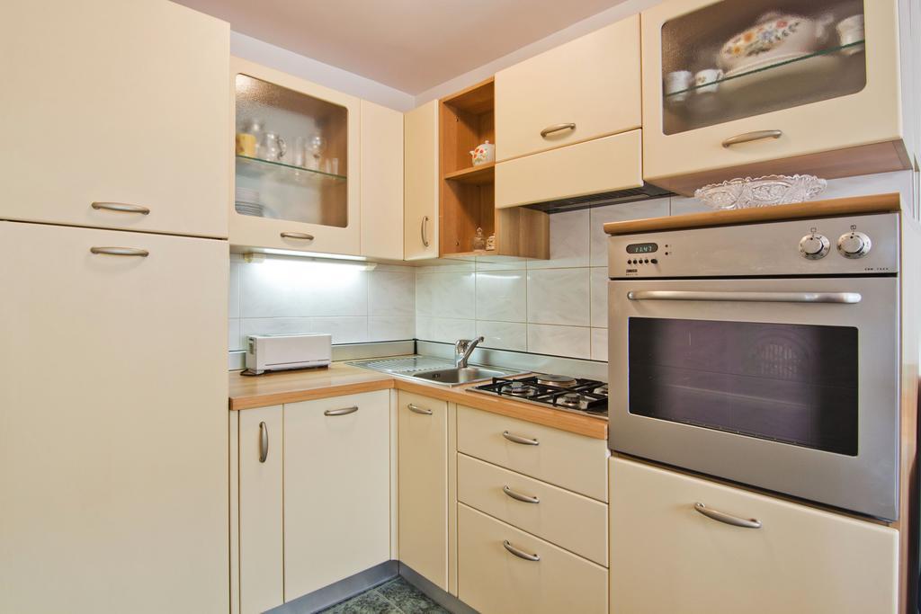 Apartment Tennis Сплит Номер фото