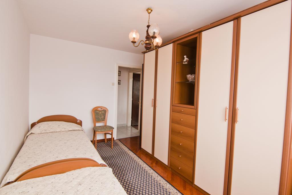 Apartment Tennis Сплит Номер фото